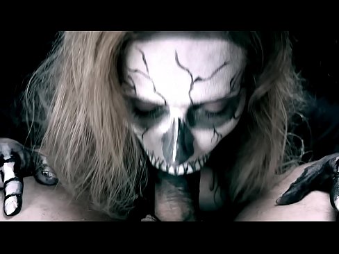 ❤️ Une fille démoniaque suce une bite avec sa bouche noire et avale le sperme. ☑ Porno anal at us fr.hentaisun.ru